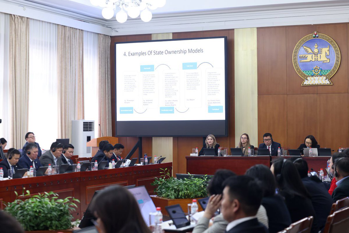 “Төрийн өмчит компанийн эрх зүйн шинэчлэлт, төрийн өмчлөлийн бодлогыг боловсронгуй болгох нь” олон улсын онол, практикийн хурал боллоо parliament.mn/nn/74348/