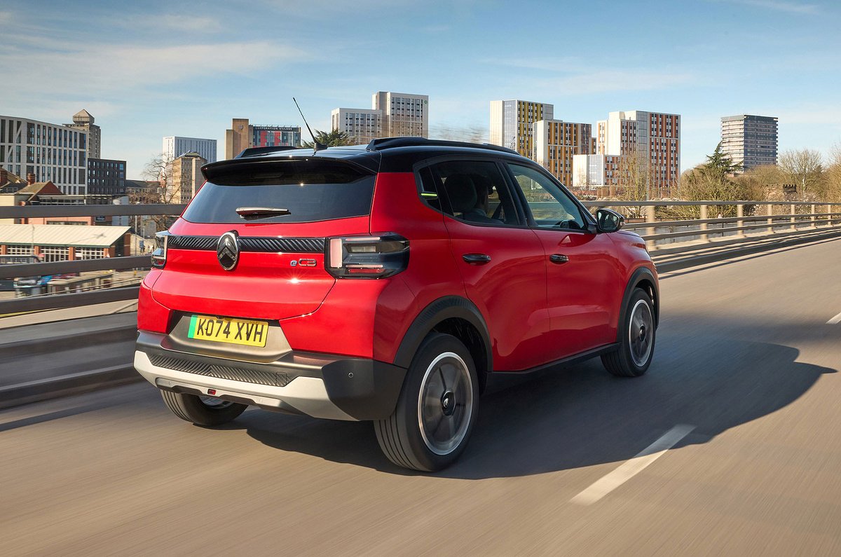 What Car? tweet media