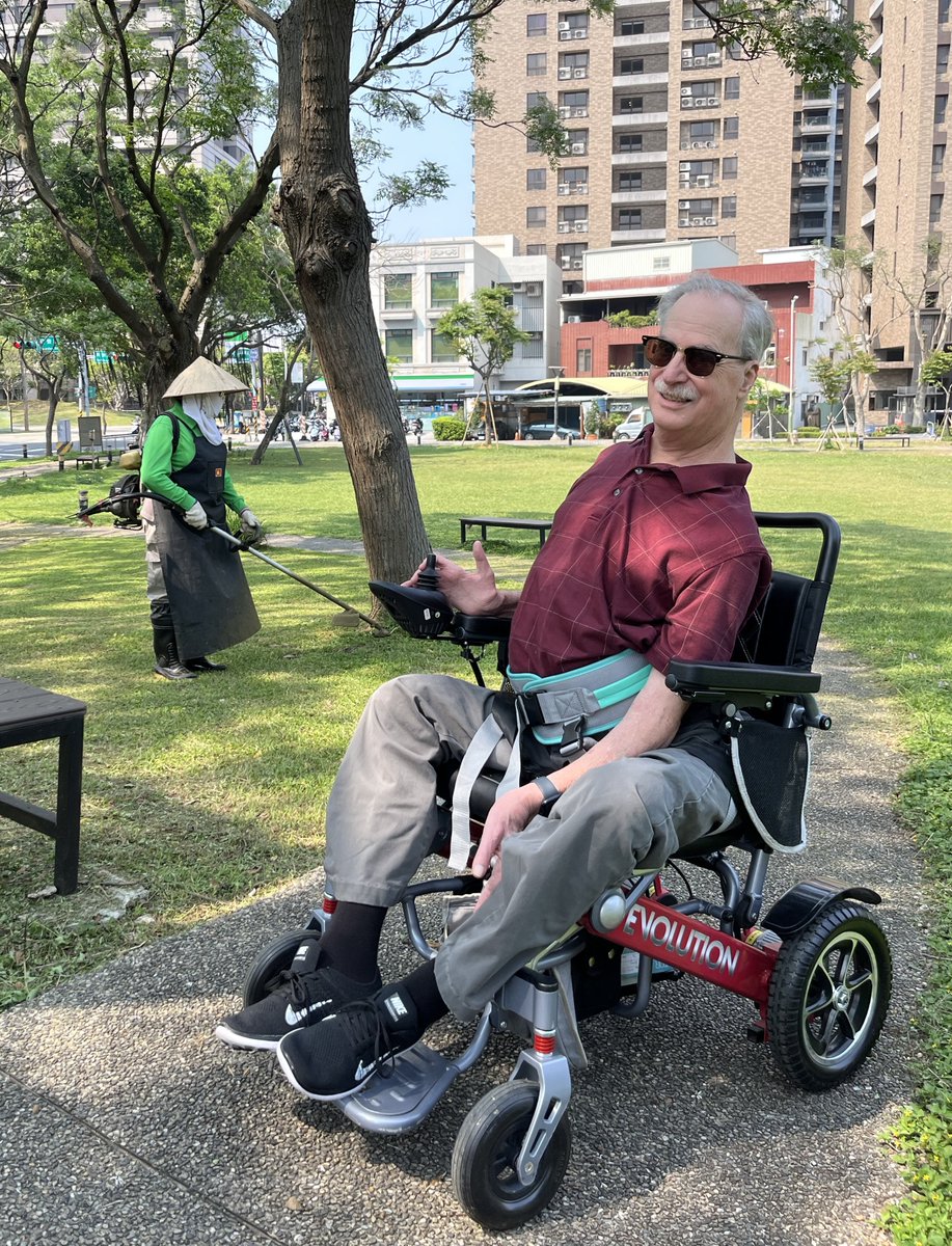 cbanducci's tweet photo. The Taiwan Adventure 2: : A Walk (sort of) Around the Neighborhood! 
https://t.co/LCm625cPzS 
The latest post from The Taiwan Adventure 2 Blog. https://t.co/yIEYqWnULc