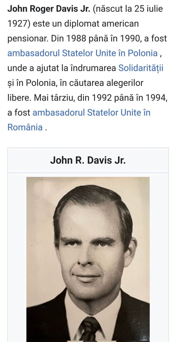 Dan101254's tweet photo. In memory of the meeting with His Excellency the Ambassador of the United States of America to Romania John R. Davis Jr. 

September 5, 1992.

 I owe His Excellency and the USIA agency the invitation to visit the USA.

Respect! https://t.co/kHrFISZ73v