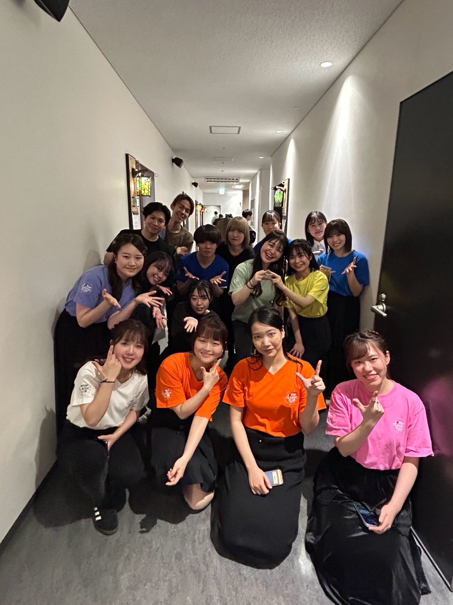 violin_hinako's tweet photo. 3/23のコンサート@日本青年館！本当にありがとうございましたー！
4年生のみんな卒業おめでとう🌸 https://t.co/ckgDWfurgh