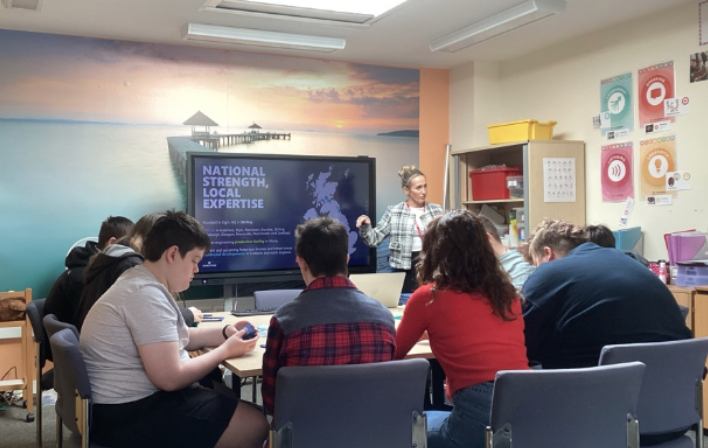 Applefields School tweet media