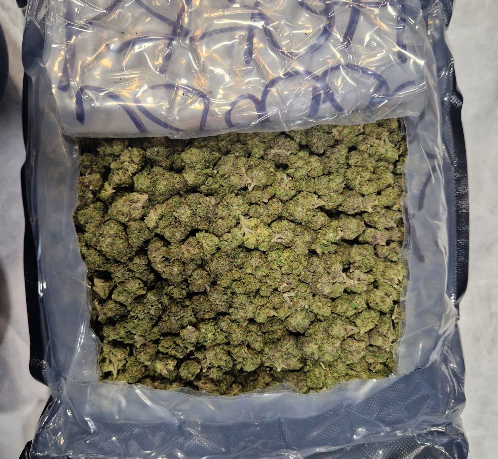 YHROCU's tweet image. A man who intended to take possession of cannabis with a street value of over £17 million that had been imported from the USA and was destined for West Yorkshire has been jailed.
More: rocu.police.uk/news/2025/Marc…