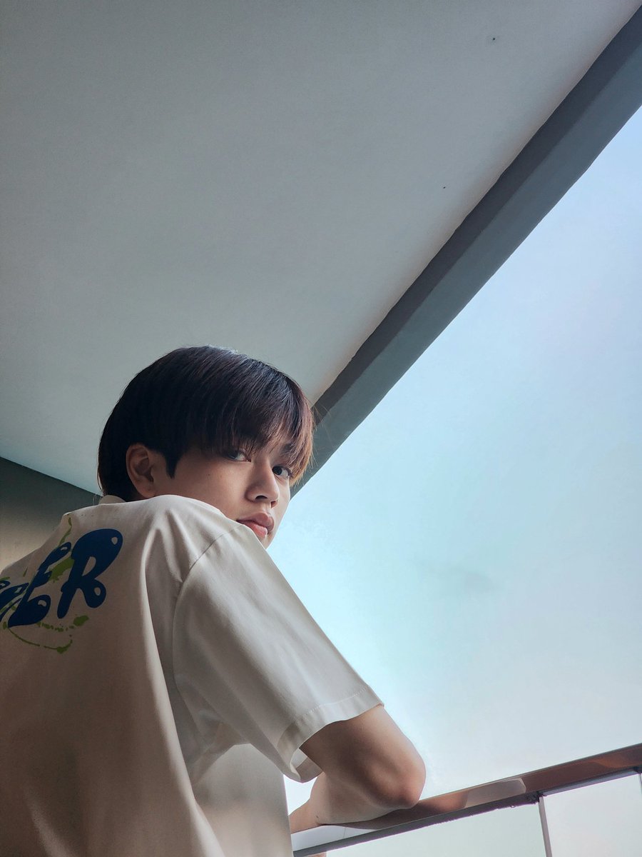 by #fforce_                    by #junniorrs