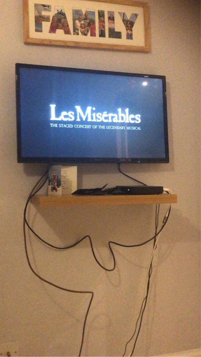 Lucy_Moon_292's tweet image. Some of the musicals I watched on demand so far this year! I can’t wait to see what other magic there is 😊❤️🎭🎶🎼🎵

#DoYouHearThePeopleSing #GoGoGoJoseph #ChorusGirlToLeadingLady #musicaltheatre #actresslife #autisticactress