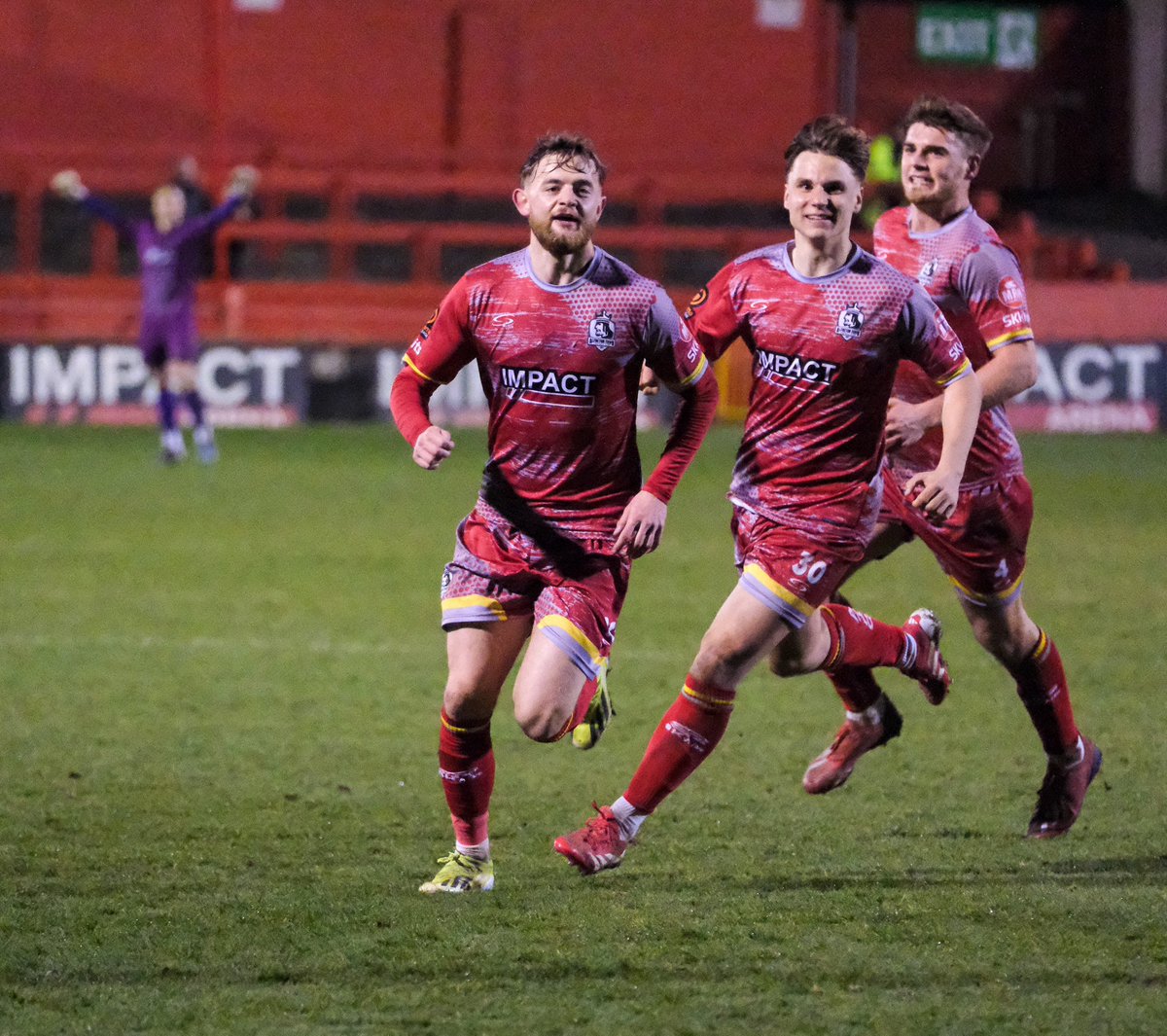 AlfretonTownFC's tweet photo. Last night’s match winning moment, courtesy of @liam_waldock8 😍

#ATFC | #Ofton https://t.co/luY9o5ktc2