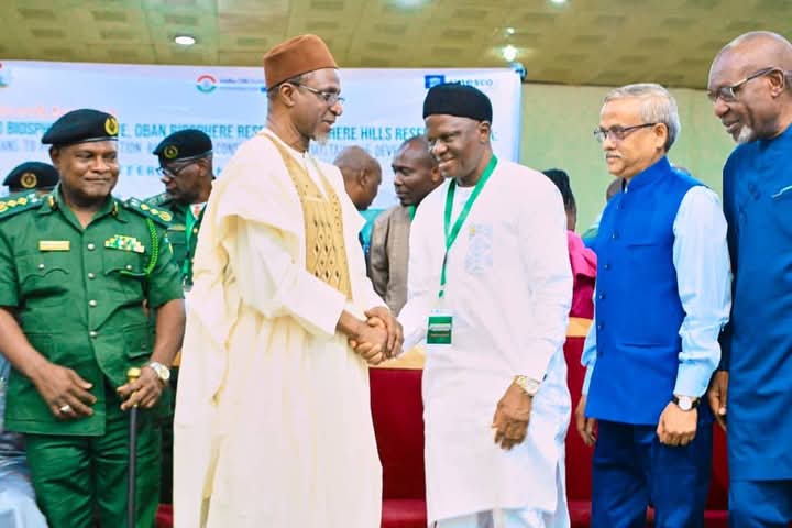 FRINMEDIA (@frinofficial) on Twitter photo DG FRIN, Zacharia B. Yaduma Ph.D, Director Federal Department of Forestry, Dr Moses Ama and the Honorable Minister Fed. Ministry of <a href="/FMEnvng/">Environment Ministry</a>, <a href="/BalarabeAbbas_/">Balarabe Abbas Lawal</a> at Biodiversity Business Man and Biosphere Steering Committee meeting at Rock View Royale, Abuja.
#fmenv #MAB #forestry DG FRIN, Zacharia B. Yaduma Ph.D, Director Federal Department of Forestry, Dr Moses Ama and the Honorable Minister Fed. Ministry of <a href="/FMEnvng/">Environment Ministry</a>, <a href="/BalarabeAbbas_/">Balarabe Abbas Lawal</a> at Biodiversity Business Man and Biosphere Steering Committee meeting at Rock View Royale, Abuja.
#fmenv #MAB #forestry