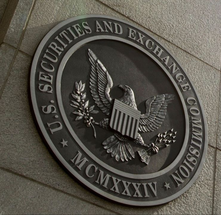 Crypto__Goku's tweet photo. 🇺🇸 Le groupe de travail crypto de la SEC vient d'annoncer qu'il organisera quatre autres tables rondes sur la crypto.

Ces réunions auront lieu les 11 avril, 25 avril, 12 mai et 6 juin.
