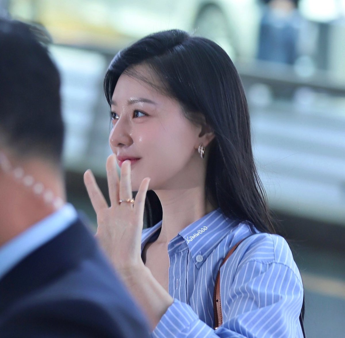 예쁜 거 축하드려요