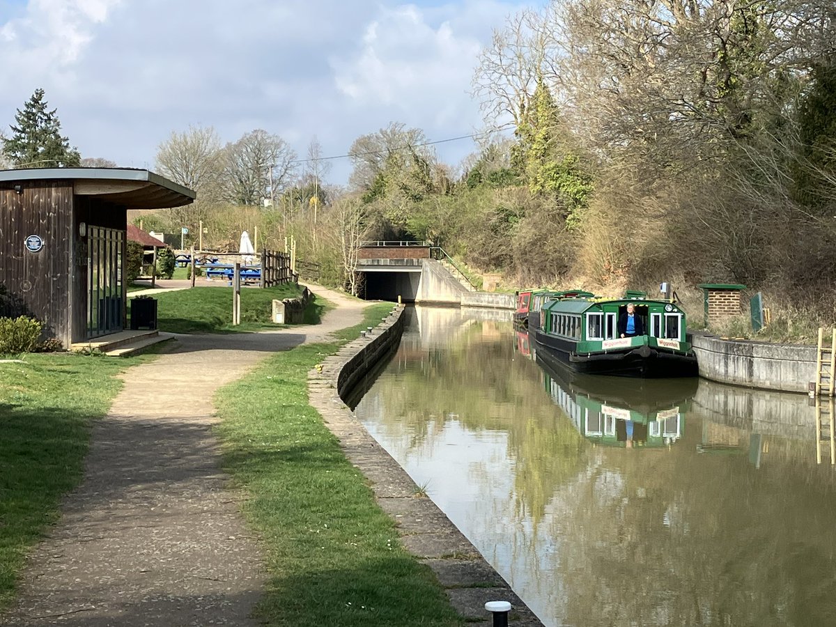 MREATLO's tweet photo. Lovely spring morning by the Wey and Arun canal supporting colleagues maintaining the local river measuring station on the River Lox.
@EnvAgencySE 
@weyandarun https://t.co/KLWyuz8Cyl