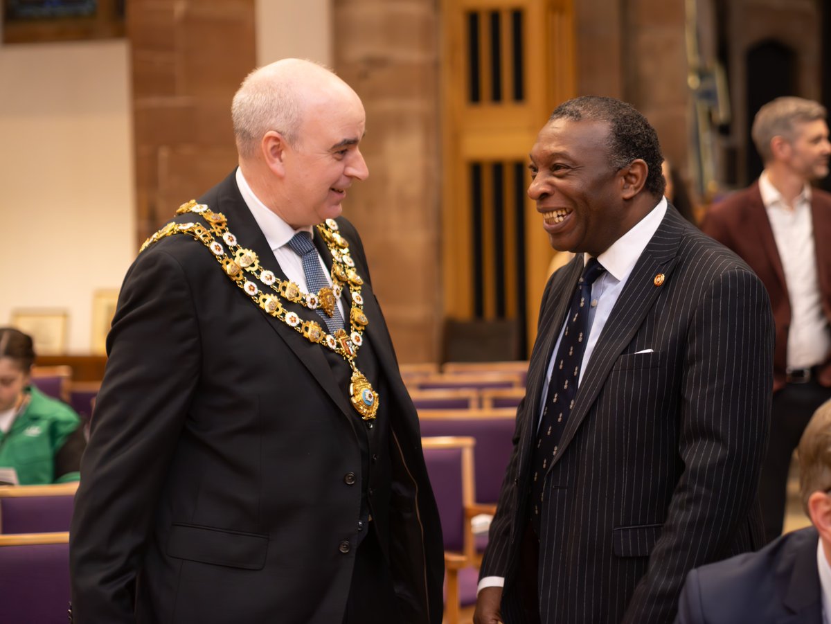 Mayor_RoyalSC's tweet image. Last week the Mayor attended the @HighSheriffWM24 End of Year Thank you Service at Holy Trinity Parish Church. 

The evening recognised 35 recipient&apos;s of the High Sherriff Awards.