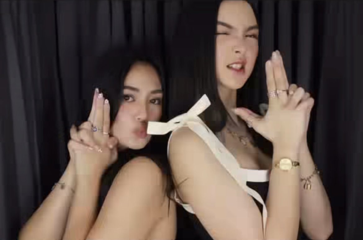 _itsgoodmatch's tweet photo. ang mag sister so pretty!
#KaiJas for now https://t.co/ssuCOGwndG