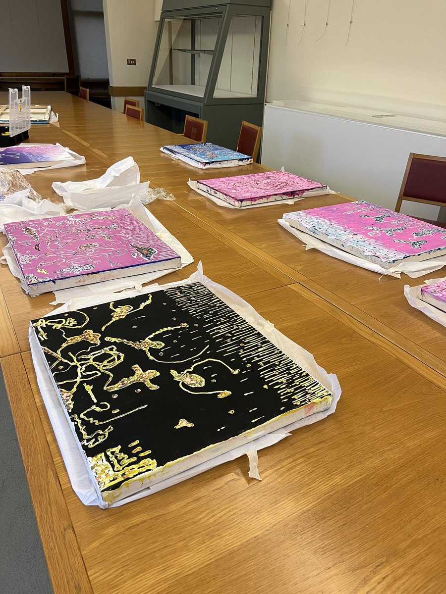 Experience the colourful and multi-layered works of recent Royal Academy Schools graduate Fungai Benhura as part of Cambridge Festival festival.cam.ac.uk/events/wolfson… this Sunday in The Combination Room <a href="/WolfsonCam/">Wolfson College</a>