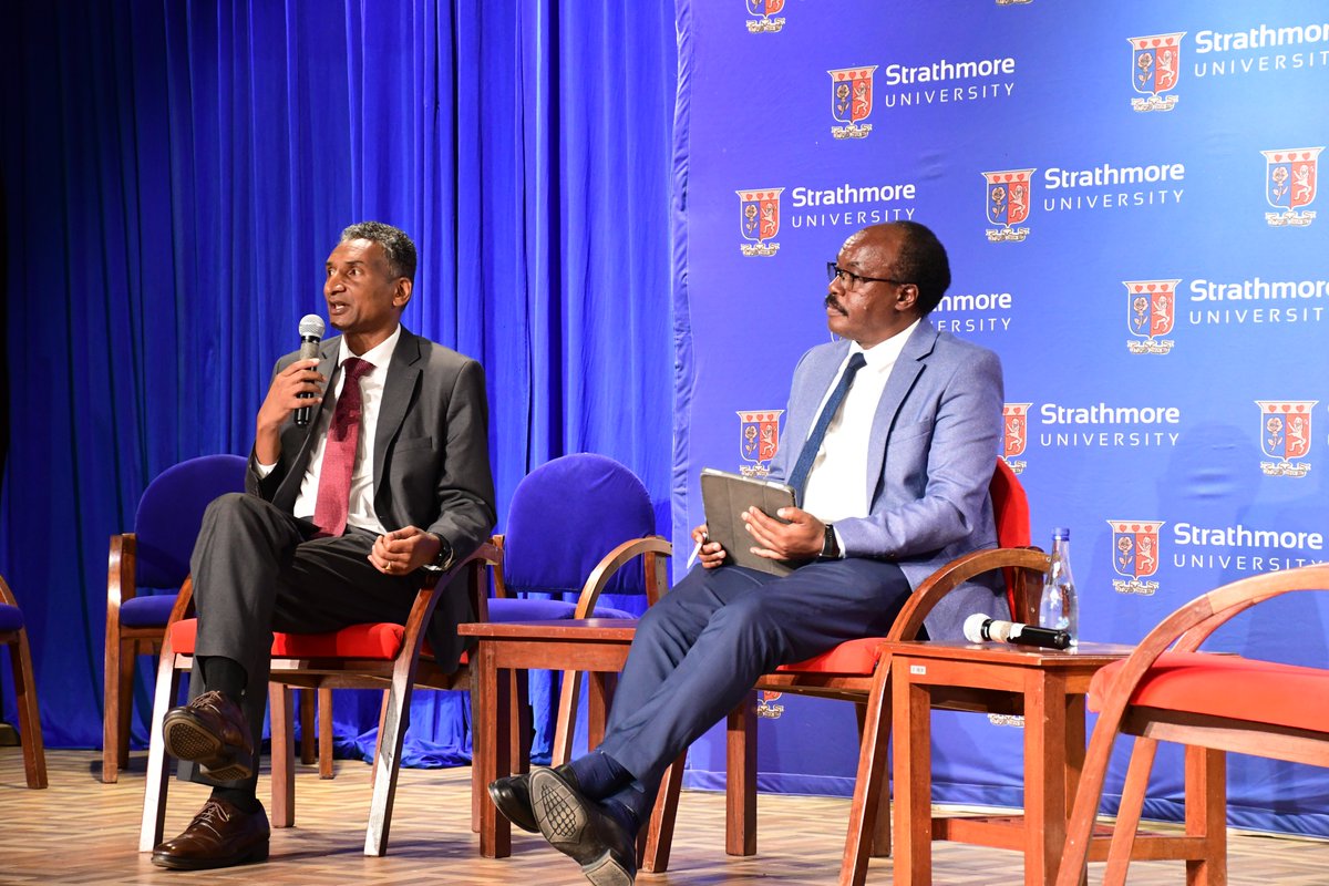 StrathU's tweet photo. Students thrive in a learning environment where they are seen, heard and valued.

~ Prof. @MIKEKURIA

#SUnique #BeStrathMore #SUreFuture https://t.co/vdEkt3bb1L