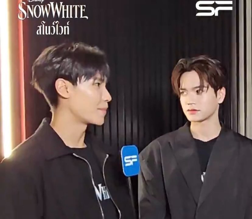 odepeachy's tweet image. “can’t take my eyes off you” 😌

#juniormark #junniorrs #markjrtn