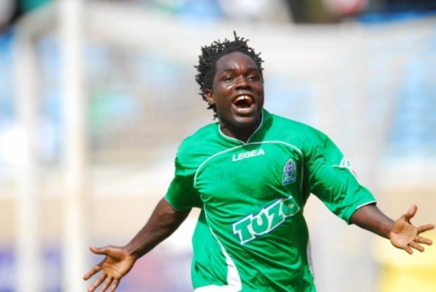 OfficialGMFC's tweet image. 🟢 | DERBY STARS

Tuwakumbushe 👇

His Royal Highness, Dan Sserunkuma - the Leopards&apos; slayer who ate Leopards&apos; liver for breakfast, used Leopards&apos; skin for his underwear.

6 Derby goals &amp;amp; never lost a derby. 

Sunday, Nyayo Stadium-🔥🔥🔥

#MashemejiDerby | #Sirkal | #GorFansClub