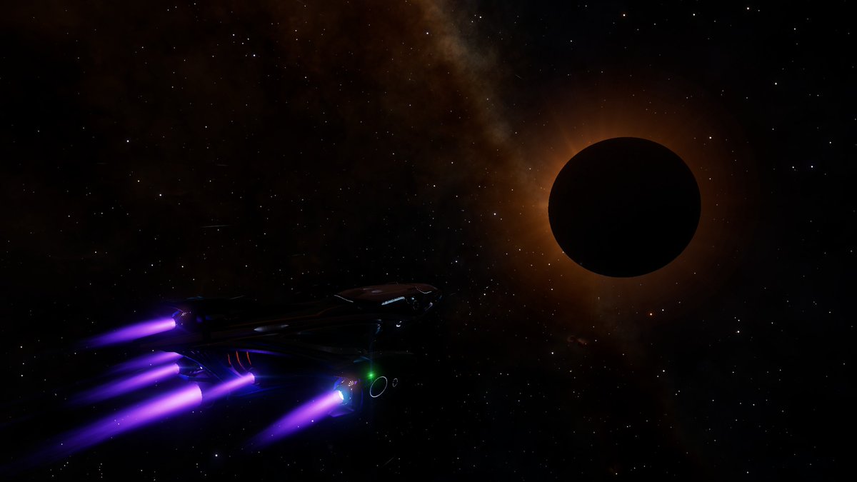 Hauling for a Colony when I caught a sweet solar eclipse
#EliteDangerous #Trailblazers