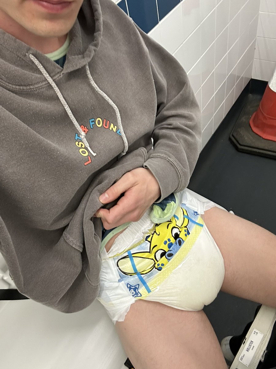 Ron 🦒 tweet media