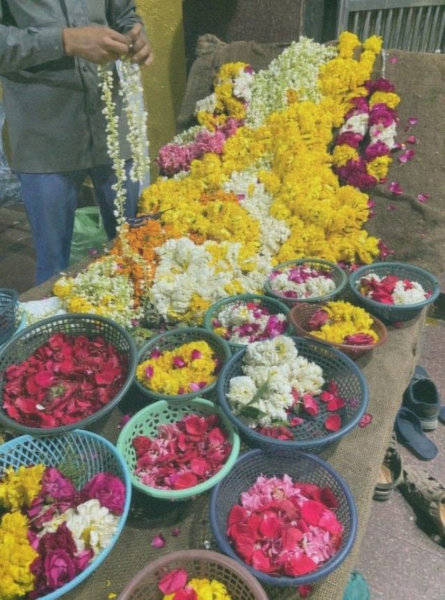 MalamFalling's tweet image. Penghinaan banget langsung mandi 7 kembang gw.