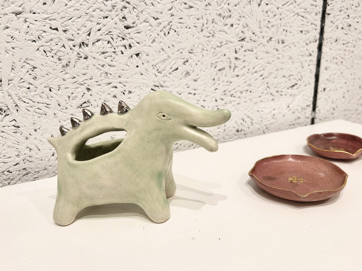 2人展設営完了しました〜
とても素敵な空間になりましたので楽しんでいただけたら嬉しいです✨
明日から皆様のご来場をお待ちしております！

会期▶︎3/27（木）~4/1（火）
時間▶︎11:00～19:00
 (最終日は17:00まで)
会場▶︎White Gallery
(千駄木駅より徒歩2分)