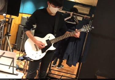 LAC_kouenji's tweet photo. こんな4歳の小さな子が、
ギターの練習を始めた...
今では、18歳に🎸✨
ロサンゼルスクラブと共に
年を重ねた。そして、先生もずっと
見守って下さいました🤗これからも沢山の生徒さんと共に
😸ATAKA MUSIC STUDIO
体験レッスンも実施中✨
是非お気軽にお問合せください。
https://t.co/ckhtllpBsG https://t.co/LOgMIfd1BQ