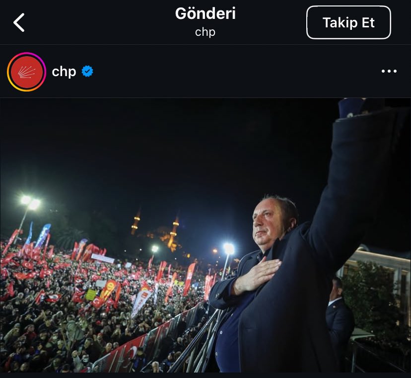 📸 CHP'nin resmi hesabından paylaşılan fotoğraf dikkat çekti.