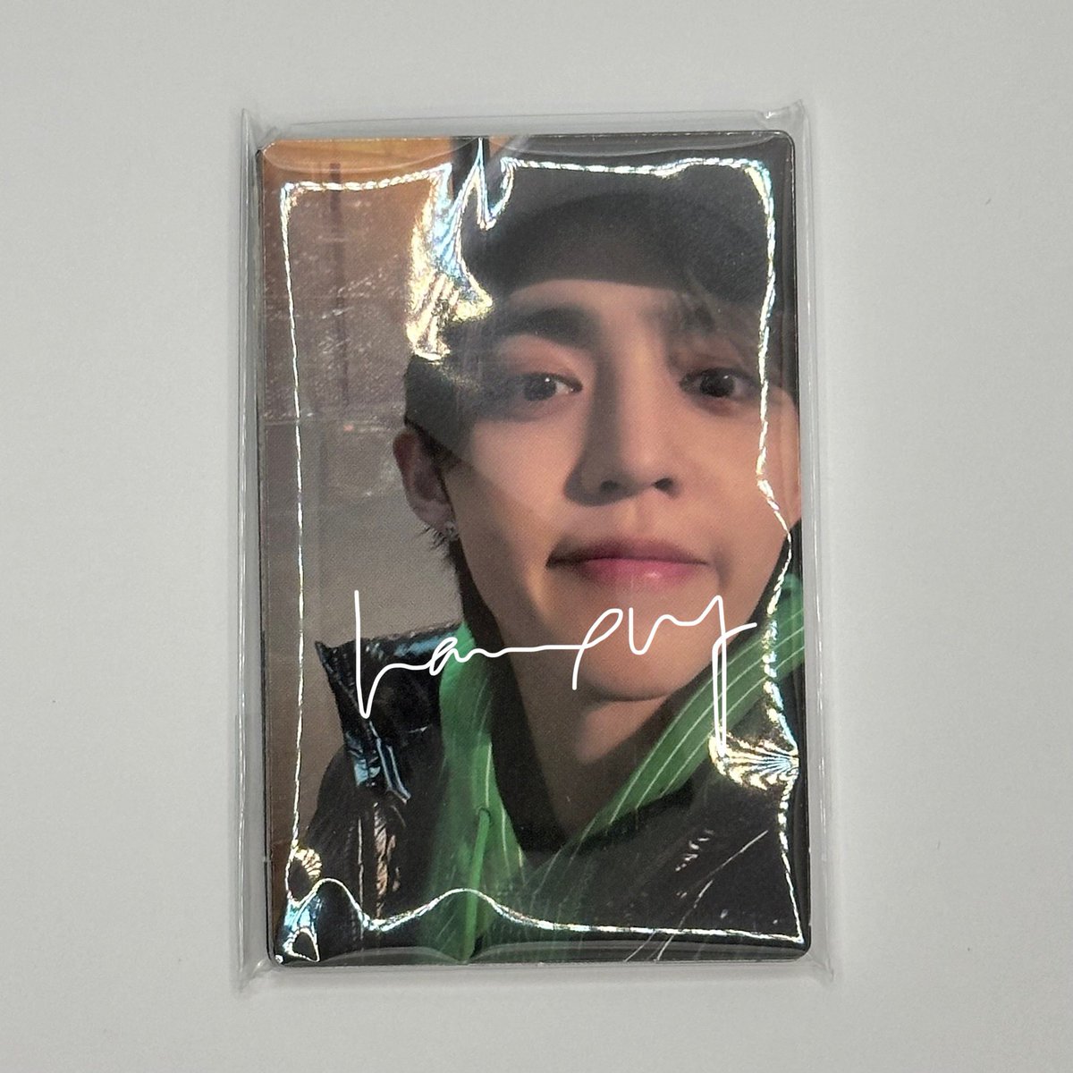 hanxuy's tweet photo. WTS LFB PH seventeen svt photocard

Carat membership pc complete set ot13
- 950 PHP + lsf
- on hand &amp; ready to ship

Bongbongee keyring set
- 190 PHP + lsf
- on hand &amp; ready to ship https://t.co/gL4Wtvcz4v