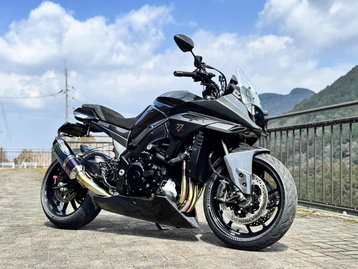 BLACKSTARKATANA's tweet photo. #愛車の魅力が伝わる一枚見た人もやる https://t.co/Hw1XpK82Xv