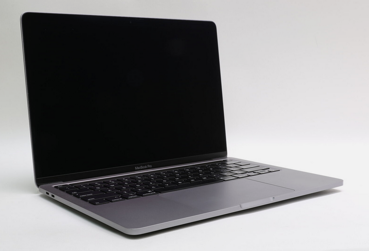 Everytingadgetz's tweet photo. 🚀 Boost your productivity with the MacBook Pro 2020 M1! 💻 Get yours today and elevate your workflow.
Processor: Intel Core i7
SSD: 512GB
RAM: 16GB
Display size: 13.3"
Condition: UK Used
Color: Silver/Gray
Shop now: https://t.co/TlwxypWNPf
#MacBookPro #Apple #Tech https://t.co/mhL5c8CbA4