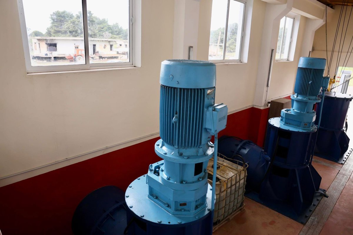 📍Vlorë - Një tjetër kantier transformimi, Hidrovori i Akërnit, i rilindur me një investim që garanton kullimin e 4,600 hektarëve tokë bujqësore dhe zonave rurale të banuara, si dhe mbron Aeroportin e Vlorës nga përmbytjet🤝