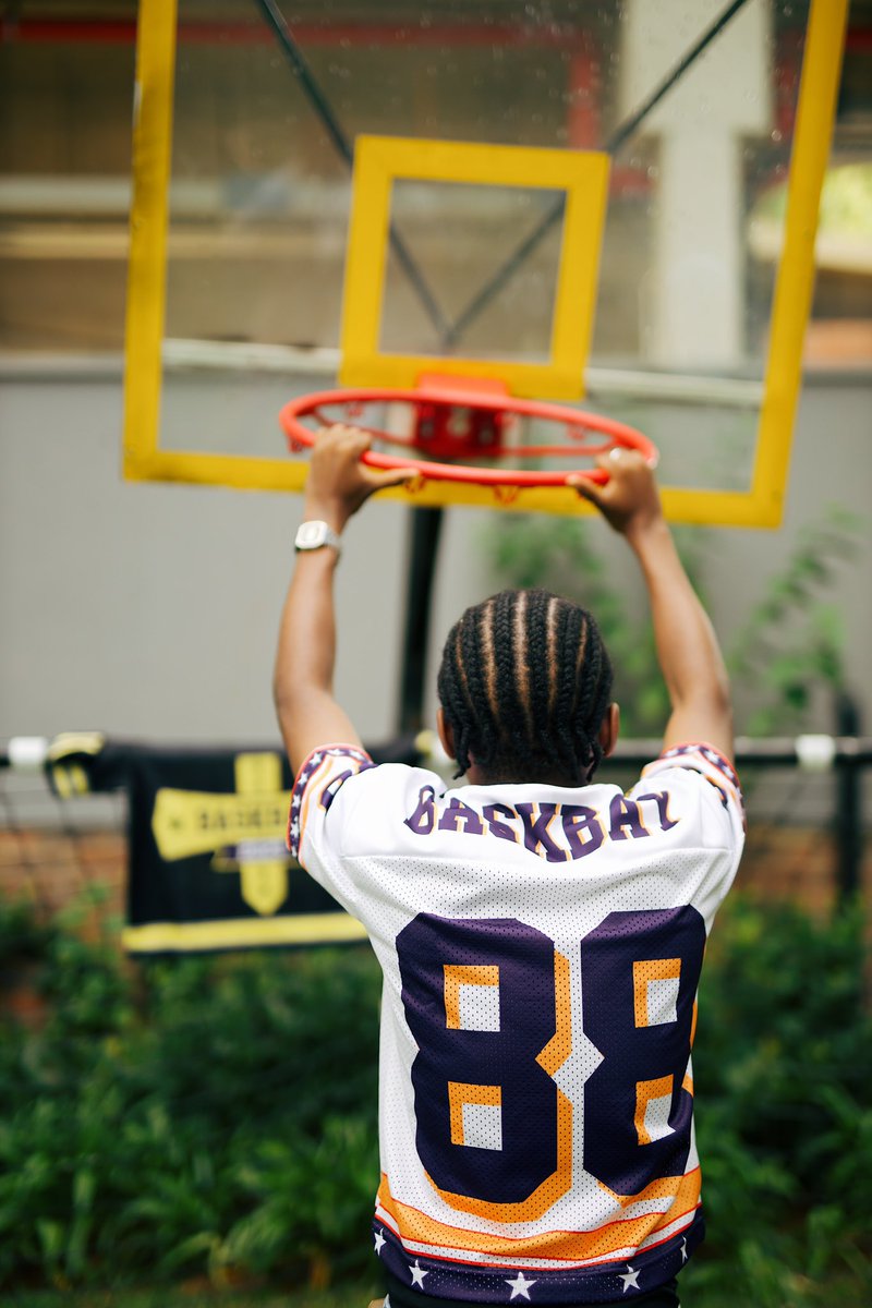 LETS PLAY BALL 🏈

baskbaysa.co.za