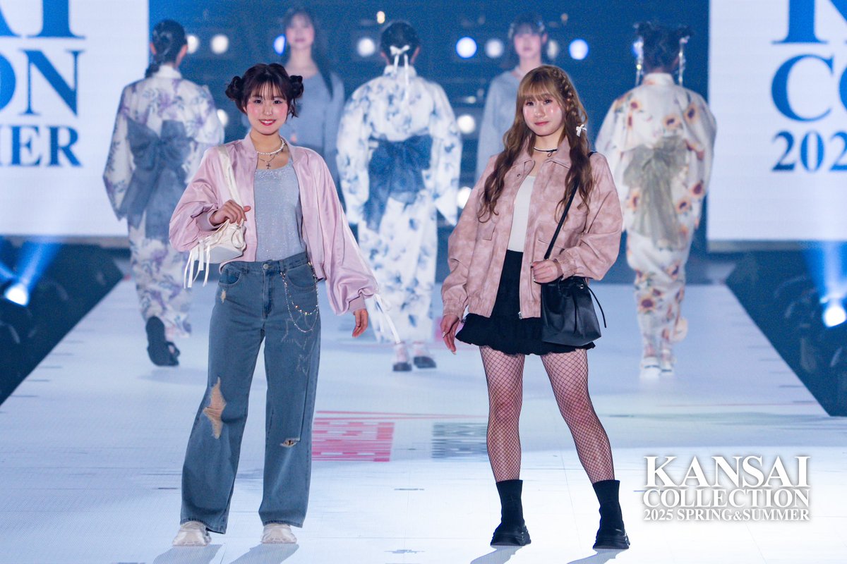 🌟KANSAI COLLECTION 2025 S/S🌟　
💝KCEモデルステージ💝　　
『AS KNOW AS plus』

日々のレッスンで練習してきたランウェイは、表情やウォーキングに自信を感じさせる輝かしいステージでした❕✨

#kce #関西コレクション #関コレ