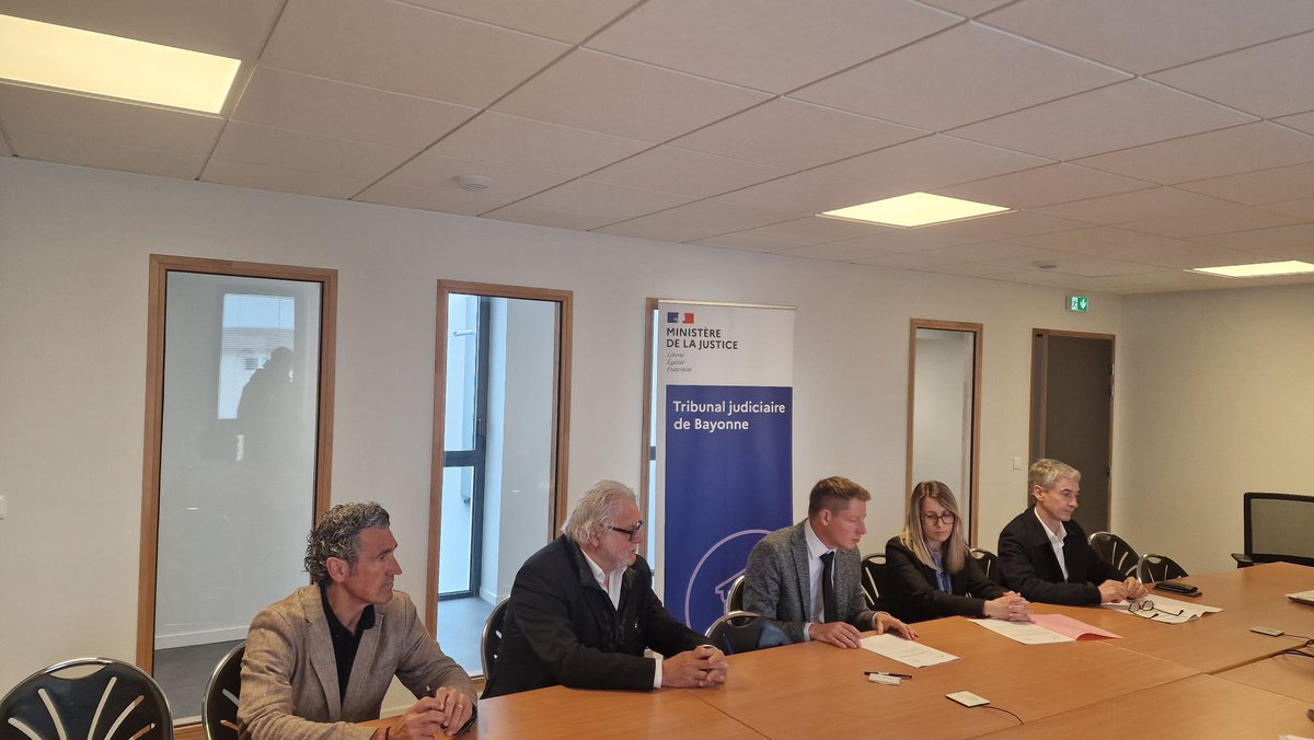 Protection des victimes de violences intrafamiliales. Signature aujourd'hui du protocole de mise en œuvre de l'ordonnance provisoire de protection immédiate, issue de la loi du 13 juin 2024. Un dispositif qui permet de mettre en œuvre des mesures de protection en 24h.