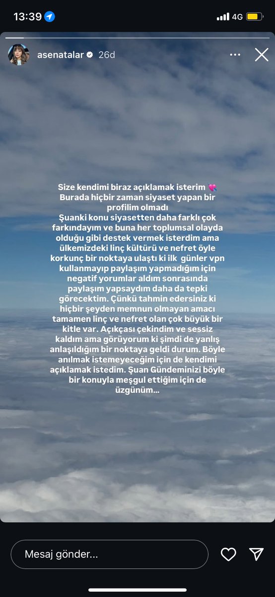 sazcicegi's tweet photo. dalga geçiyolar resmen :D şu iki ahraz abla kardeşi piyasadan silinene kadar blocklayıp takipten çıkıyoruz ve bunu olabildiğince yayıyoruz kızlar daha önce de paylaşmıştım ama pişkinliklerine bakılacak olursa yeterince linçlememişiz https://t.co/DsGaKVdqYN