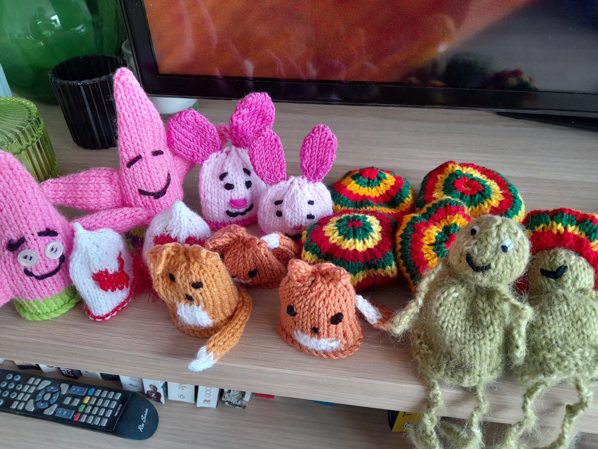 More smoothie hats