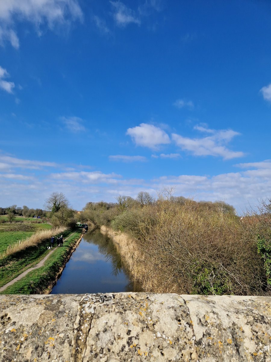 tracehodge17's tweet photo. A beautiful morning out there - perfect for a buggy walk, colour & vehicle spotting! #sunshine #ukrunchat #walking #EarlyYears #EYTwitterTagTeam #learning #nature #Childminding ๐๐โค๏ธ https://t.co/vmJmGf63hi