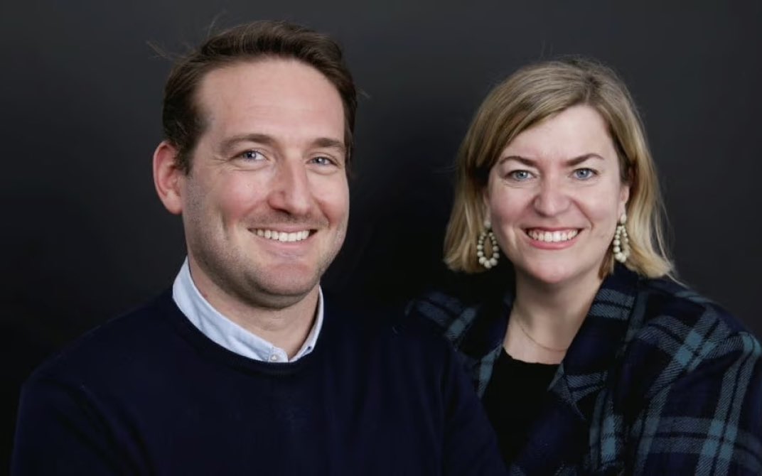 Martine Vassal (@martinevassal) on Twitter photo Félicitations à Émilie Mercadal et Sébastien Demech, élus à la tête de la French Tech Aix-Marseille. 👏🏼
Merci à <a href="/JDavicoPahin/">Julie Davico-Pahin</a> pour son engagement durant 3 ans à la tête de l’association.
La Métropole continuera à investir dans l’économie et l’attractivité de notre territoire, Félicitations à Émilie Mercadal et Sébastien Demech, élus à la tête de la French Tech Aix-Marseille. 👏🏼
Merci à <a href="/JDavicoPahin/">Julie Davico-Pahin</a> pour son engagement durant 3 ans à la tête de l’association.
La Métropole continuera à investir dans l’économie et l’attractivité de notre territoire,