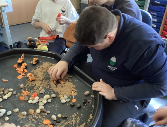 Applefields School tweet media