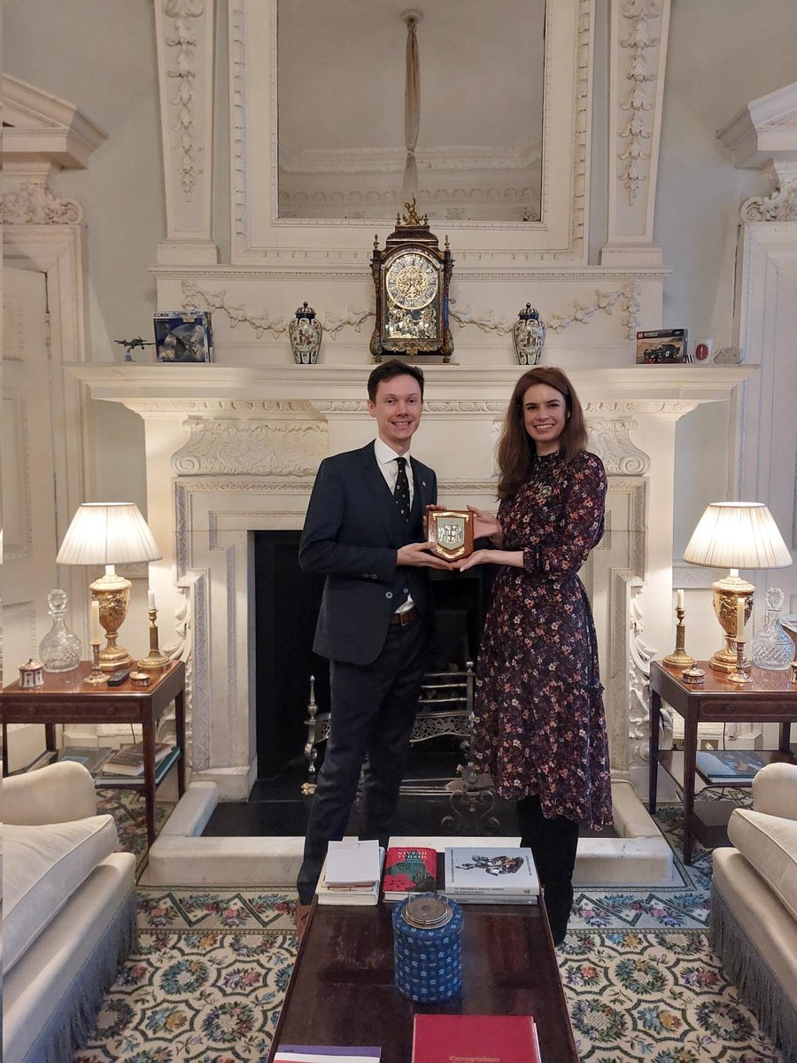 RichSalter's tweet image. I had an amazing time volunteering as the Lord Mayor's Aide-de-Camp for St John Ambulance.
Along the way, I met incredible people and developed a lifelong appreciation for the unique charm of the City of London.
A huge thank you to the 3 Lord Mayors I had the honor of serving!