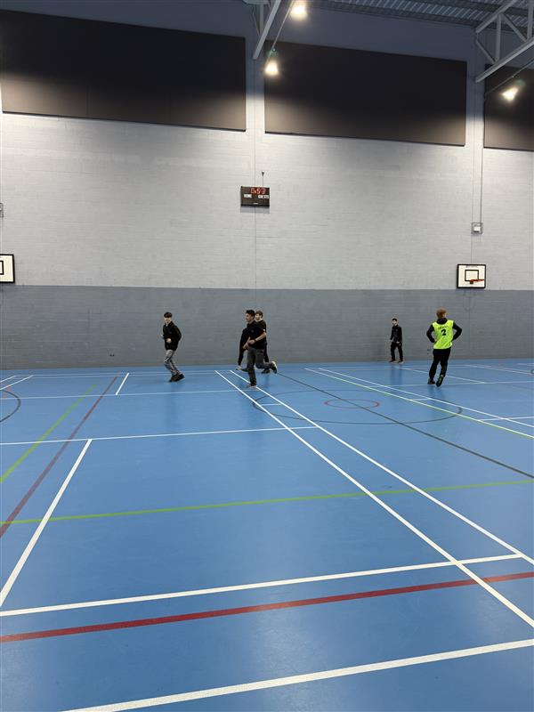 West Lancashire College (@wlancscollege) on Twitter photo It was great to welcome Alex from <a href="/SaleSharksFdn/">Sale Sharks Foundation</a> into our Sports Hall to support our Sports students 🏃😊
Alex provided help with the assessment method and to provide our students with valuable feedback to support them further in their desired career path. It was great to welcome Alex from <a href="/SaleSharksFdn/">Sale Sharks Foundation</a> into our Sports Hall to support our Sports students 🏃😊
Alex provided help with the assessment method and to provide our students with valuable feedback to support them further in their desired career path.