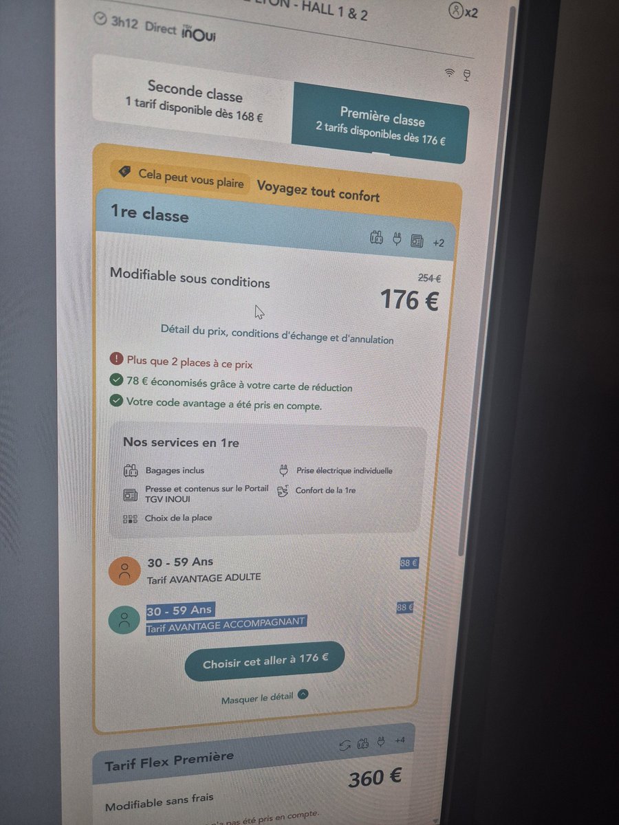 Chnew's tweet image. Bonjour @SNCFVoyageurs, comment expliquez vous qu'en ajoutant mon code avantage de -30% "cumulable avec vos avantages habituels" (une carte Avantage Adulte), vous me proposez les mêmes prix et réductions effectuées que sans code promotionnel ? 🤡

Vous vous moquez de moi, non ?