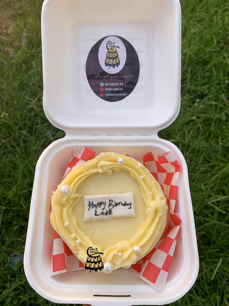 cakeandcraves's tweet photo. Birthday vibes with our Bento cakes 🎂🍰

Order your custom cakes now by sending us a DM or visiting the link in our bio

#cakesinlagos #bentocake #opay #helevier #funkeakindele #davido #unilag https://t.co/9mw8d7rnmA