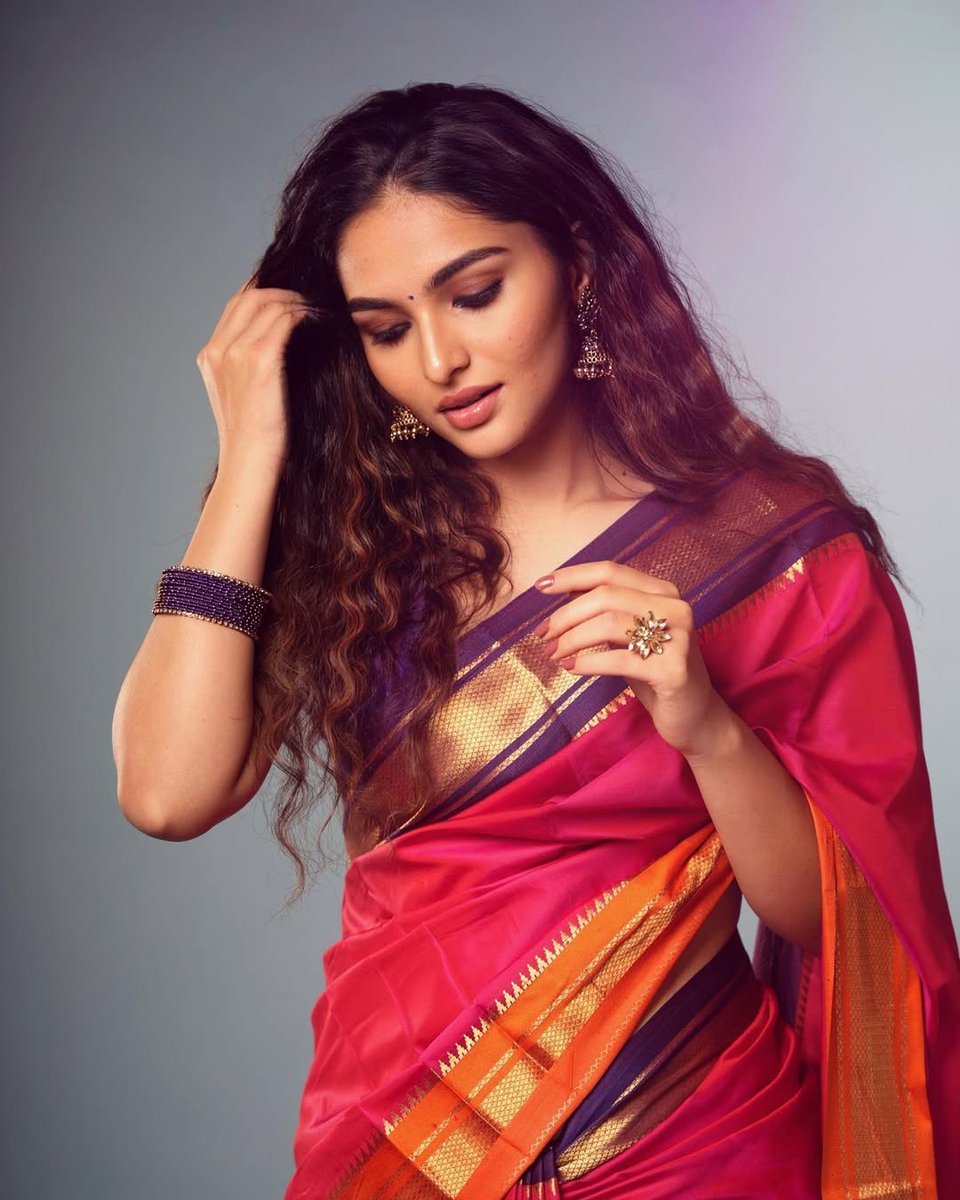 actresswall's tweet photo. Find me 
#KayaduLohar
#DeepikaPadukone #AliaBhatt
#PriyankaChopra #KatrinaKaif
#AnushkaSharma #KareenaKapoor
#ShraddhaKapoor #KiaraAdvani
#JanhviKapoor #SaraAliKhan
#DishaPatani #RashmikaMandanna
#SamanthaRuthPrabhu #PoojaHegde #TamannaahBhatia
#Nayanthara #KeerthySuresh https://t.co/S2aXi0YU94
