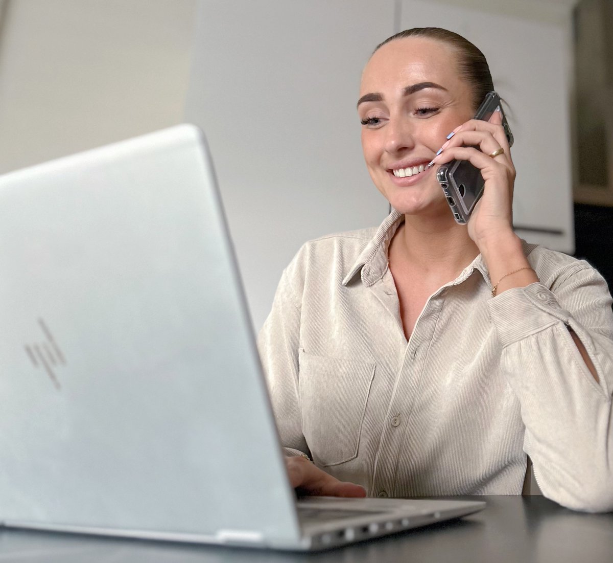 Anouk Hoefsmid zet als gedragsdeskundige een nieuwe stap bij Kwintes

💼 Ook op zoek naar een werkplek waar jij je kunt ontwikkelen? Bekijk onze vacatures: lnkd.in/gEnvCpe

Lees Anouks volledige verhaal hier: 👇
lnkd.in/ef2AF7xd