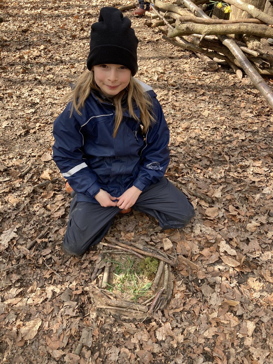 PipersForestSch's tweet image. Year 4 have made some fantastic nests today! 🪺#pipersprep #birdnests #outdoorlearning