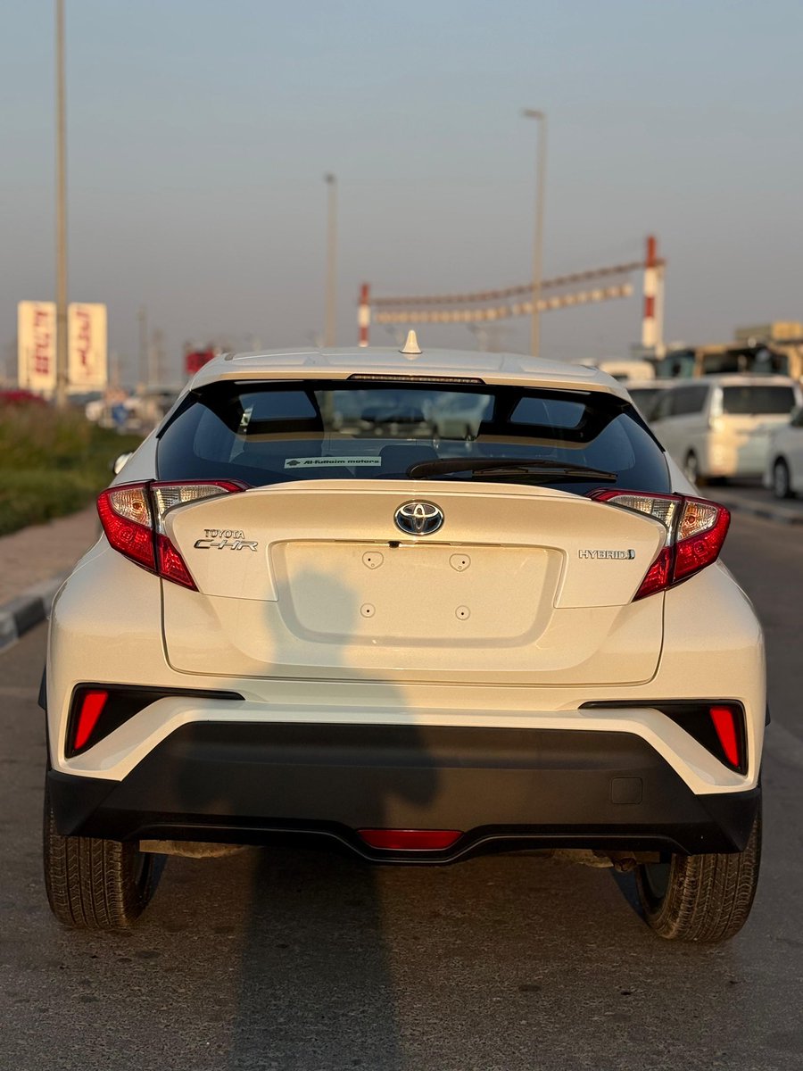 swattace's tweet image. With SWATTACE you can order this TOYOTA C-HR XLE Hybrid🚘
Press your order to day ! 
#cars #swattace