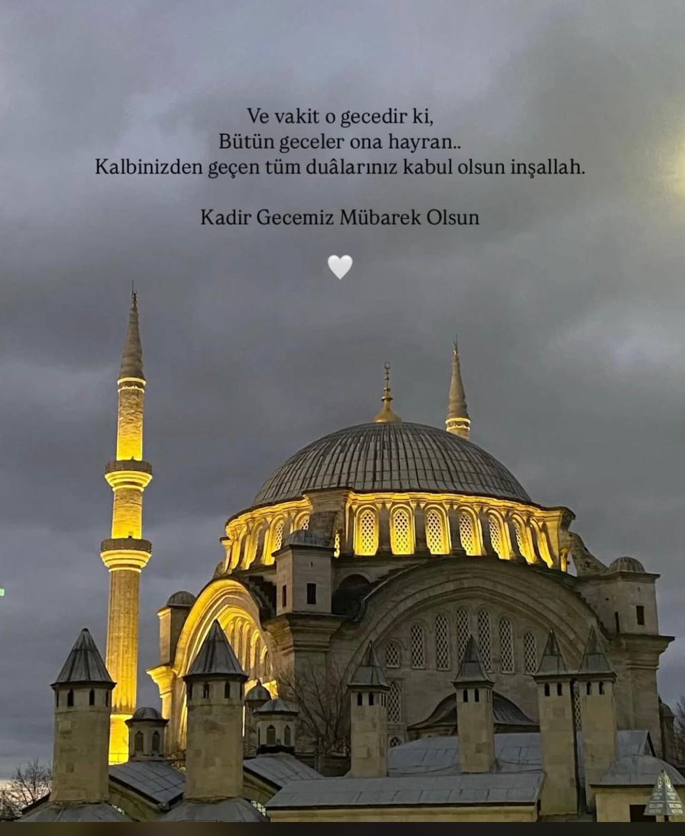 fuatolcar's tweet photo. #KadirGecesi https://t.co/3yaaVeQE9p