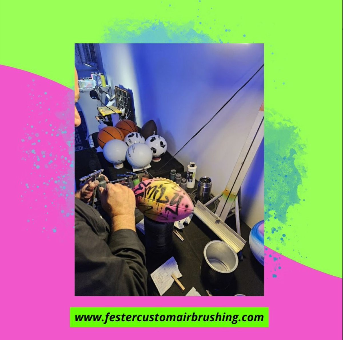 Matthew Lipp, aka FESTER in action painting a football at an event 💛 We love what we do!

Shop now. Link in bio!

#airbrushing #airbrushingartist #giftsforkids #giftsforteens #artistatwork #customgiftideas #festercustomairbrushing #airbrushartbyfester #airbrushart