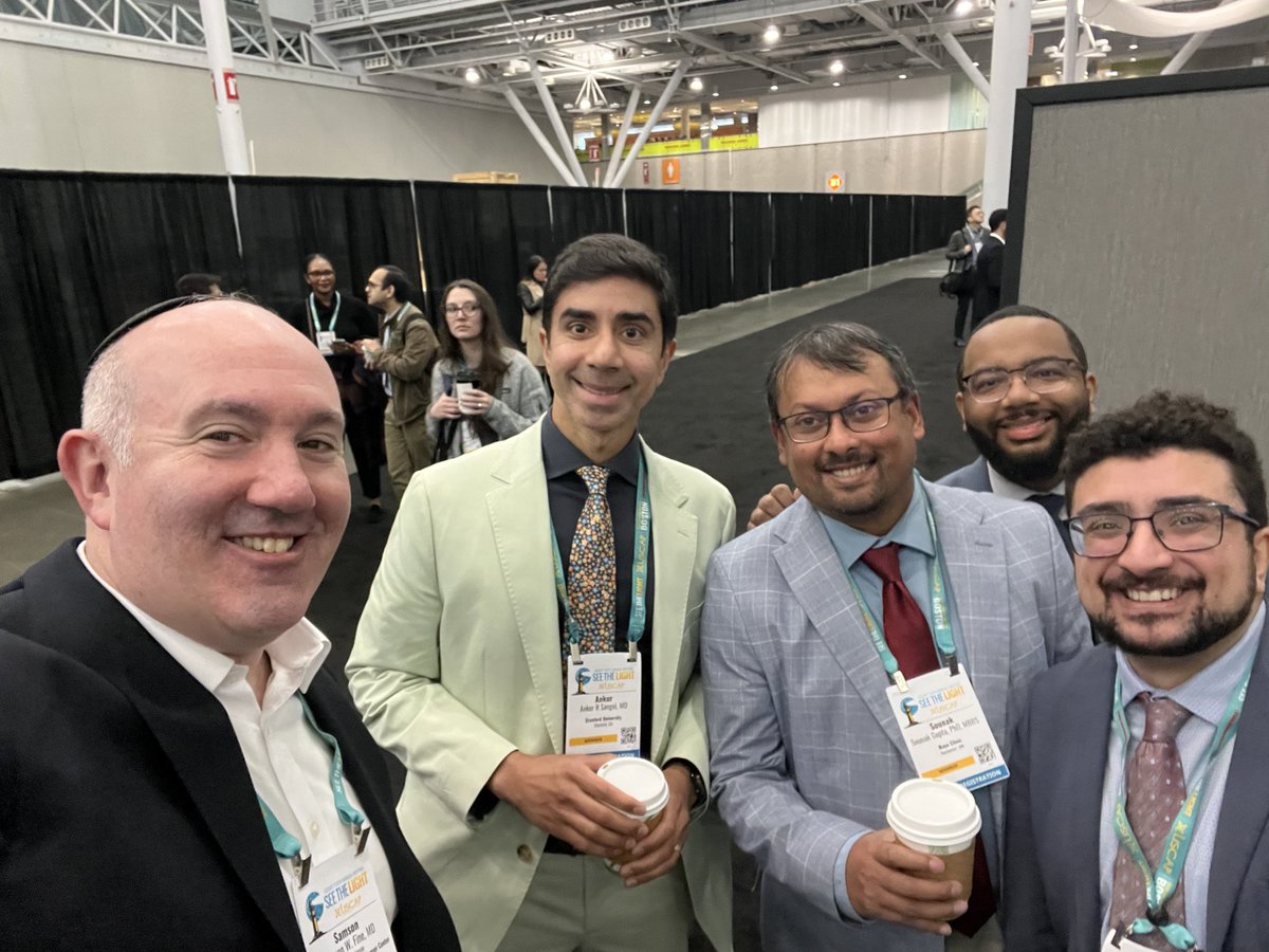 One of the best parts of <a href="/TheUSCAP/">USCAP</a> Annual Meetings is meeting / re-connecting with colleagues #USCAP2025 - here with Drs. <a href="/slusagar/">Ankur Sangoi</a> <a href="/Shounak_Gupta/">Sounak Gupta</a> <a href="/RDWhaleyMD/">Rumeal D. Whaley, MD</a> &amp; McCarthy
