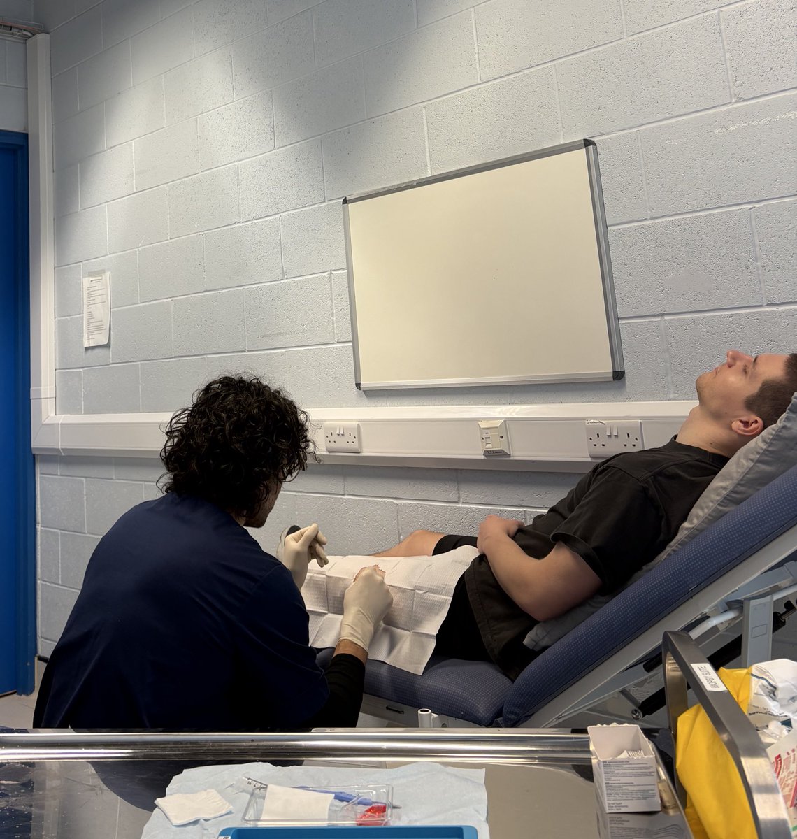 paigecole44's tweet image. Data collection for my PhD is complete🎉
13 participants, 78 biopsies, 78 blood and urine samples, and countless muscular function tests - it’s finally done!
A huge thank you to everyone who has helped on this project!
Excited to see what insights emerge from this work! 💪🏼📊